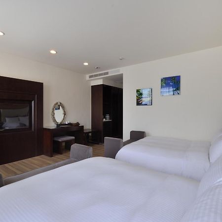 Hotel Modern Puli Quarto foto