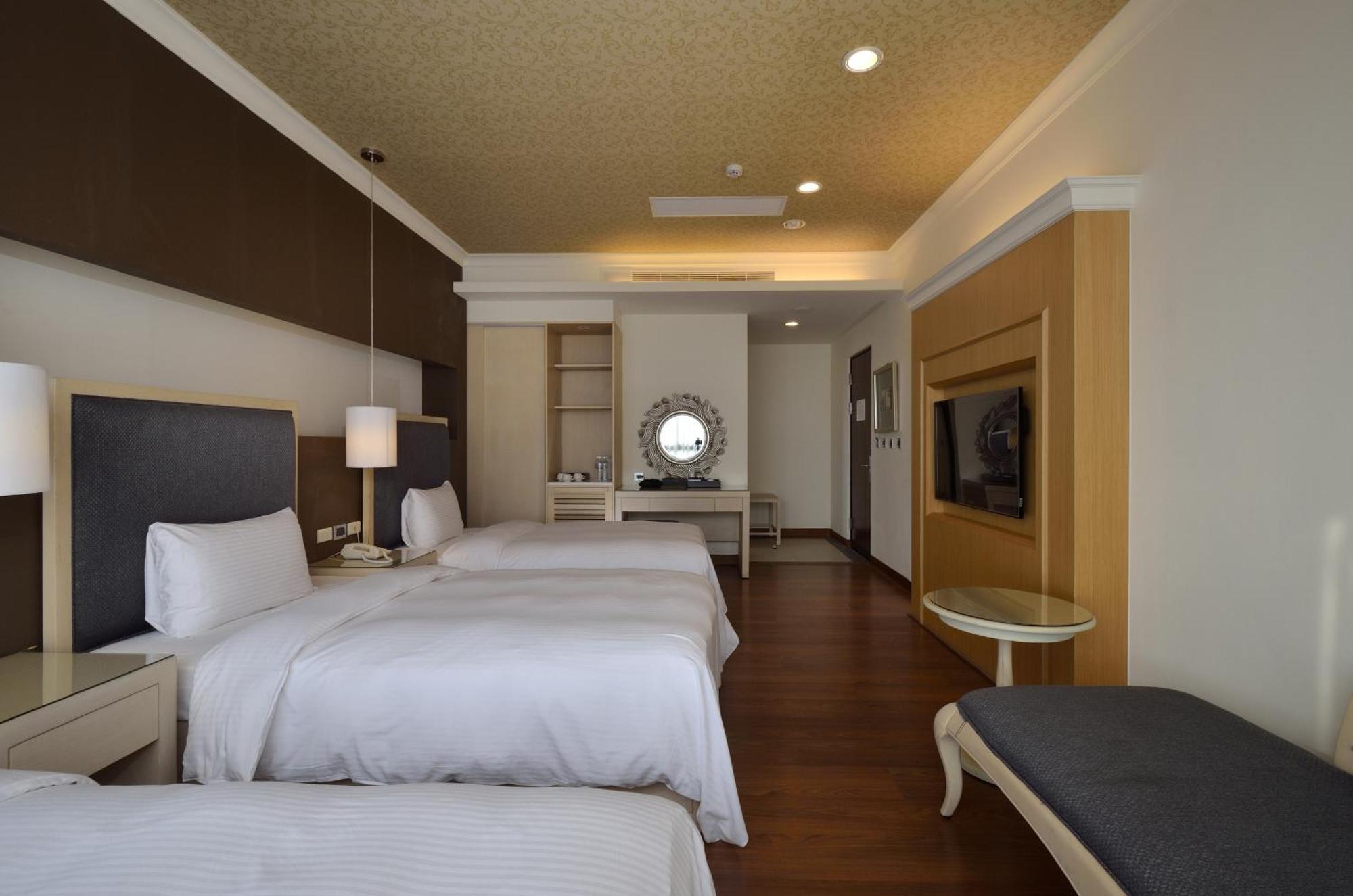 Hotel Modern Puli Quarto foto